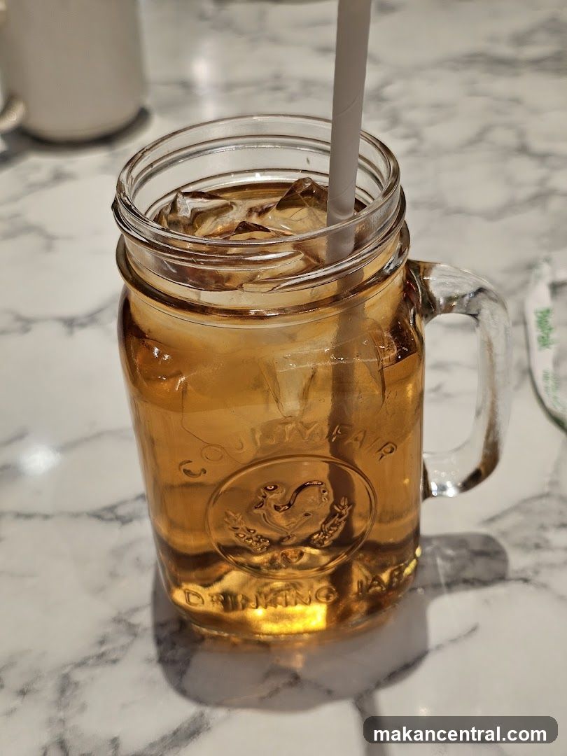 Iced Tea in a Mason Jar