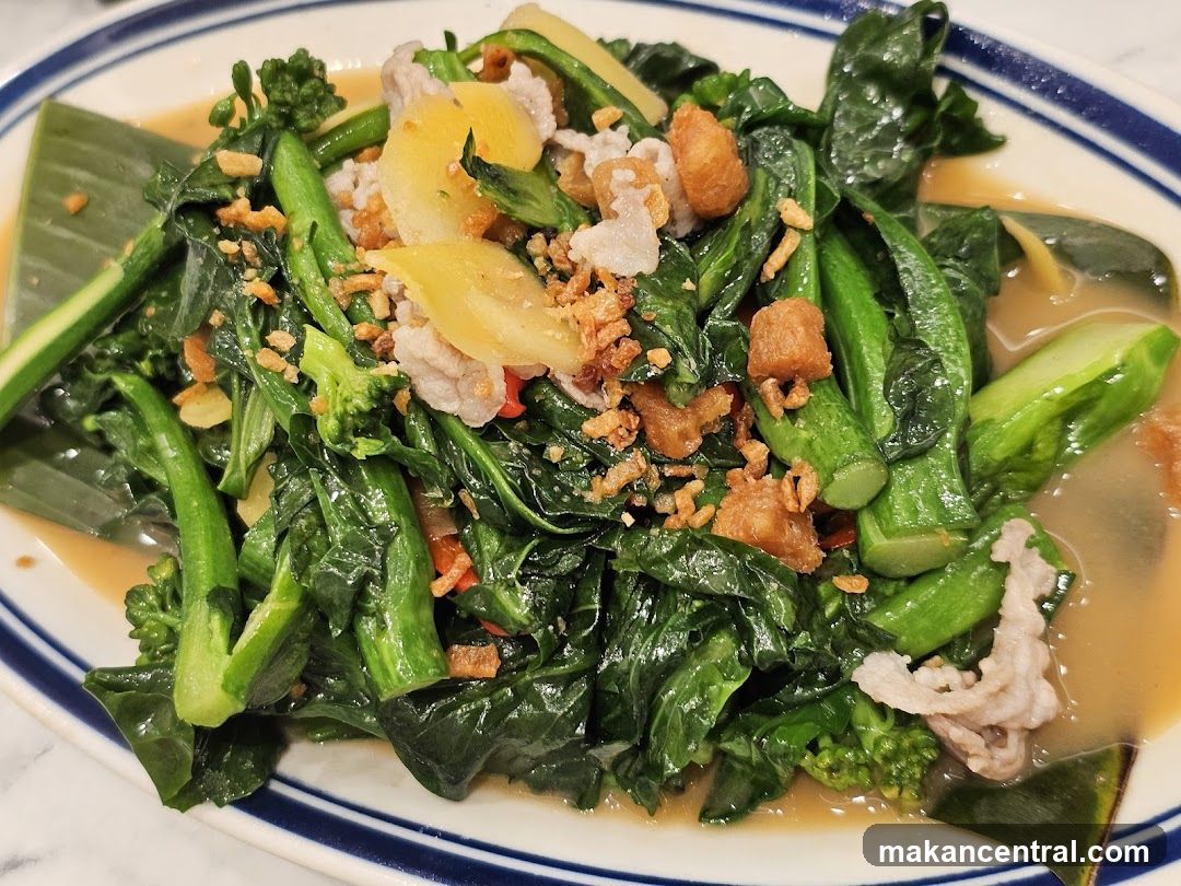 Stir-fried Gai Lan with Pork