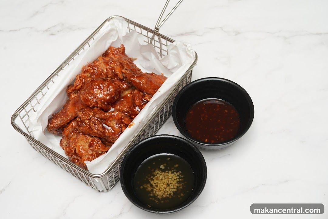 Fried Chicken with Dipping Sauces
