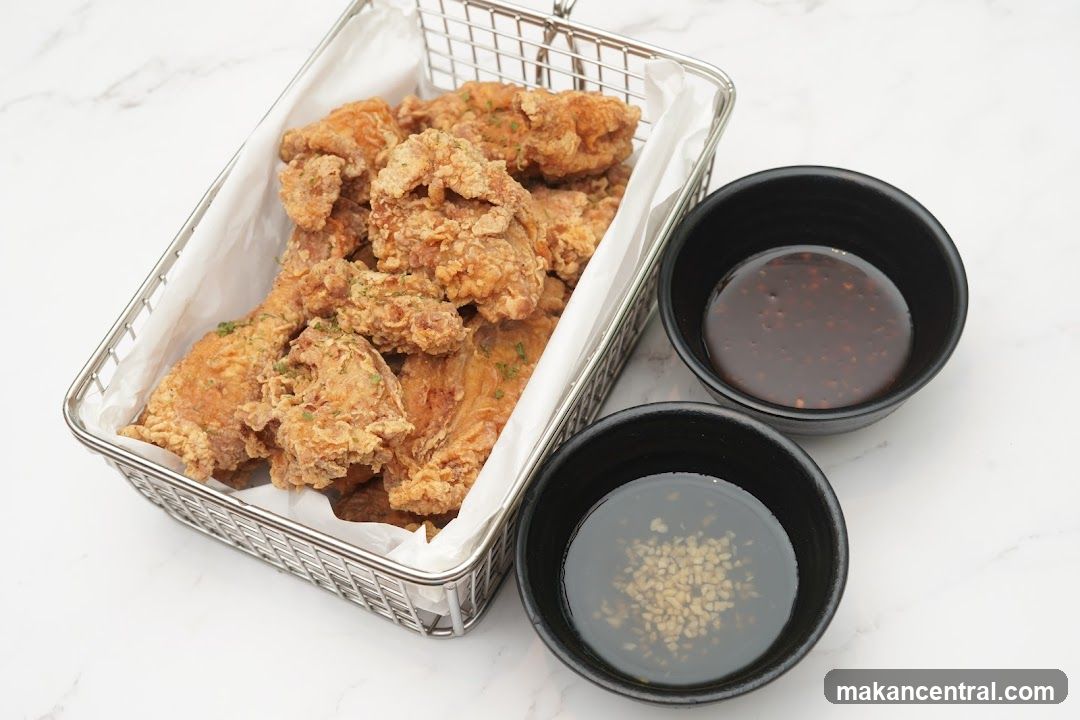 Fried Chicken with Dipping Sauces