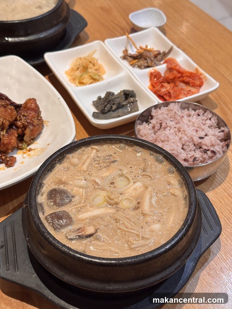 Korean Stew with Side Dishes