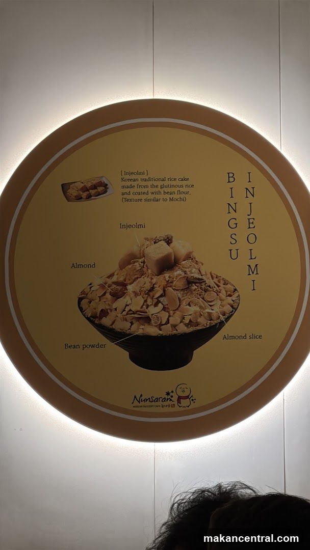 Bingsu Injeolmi Menu Display