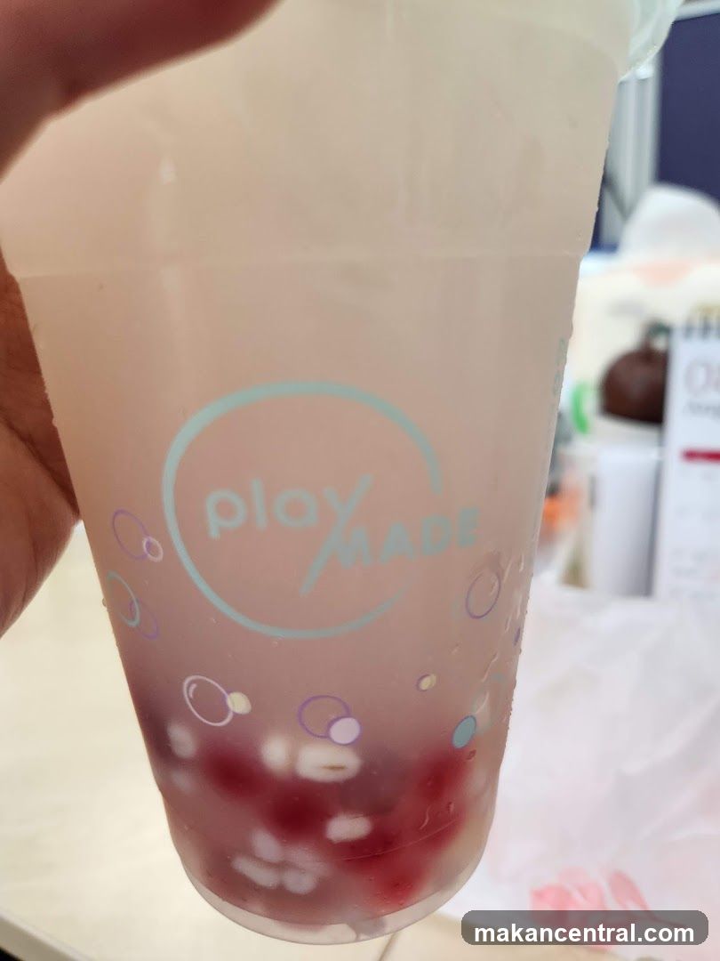 Drink with toppings