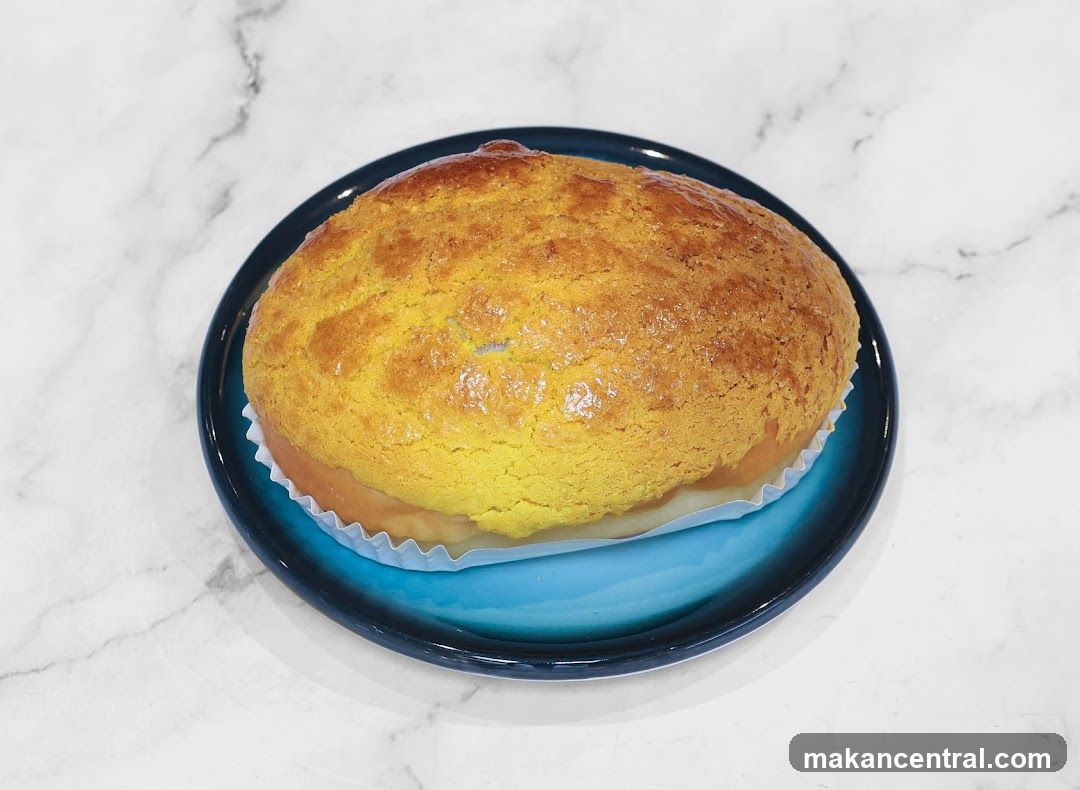 Pineapple Bun