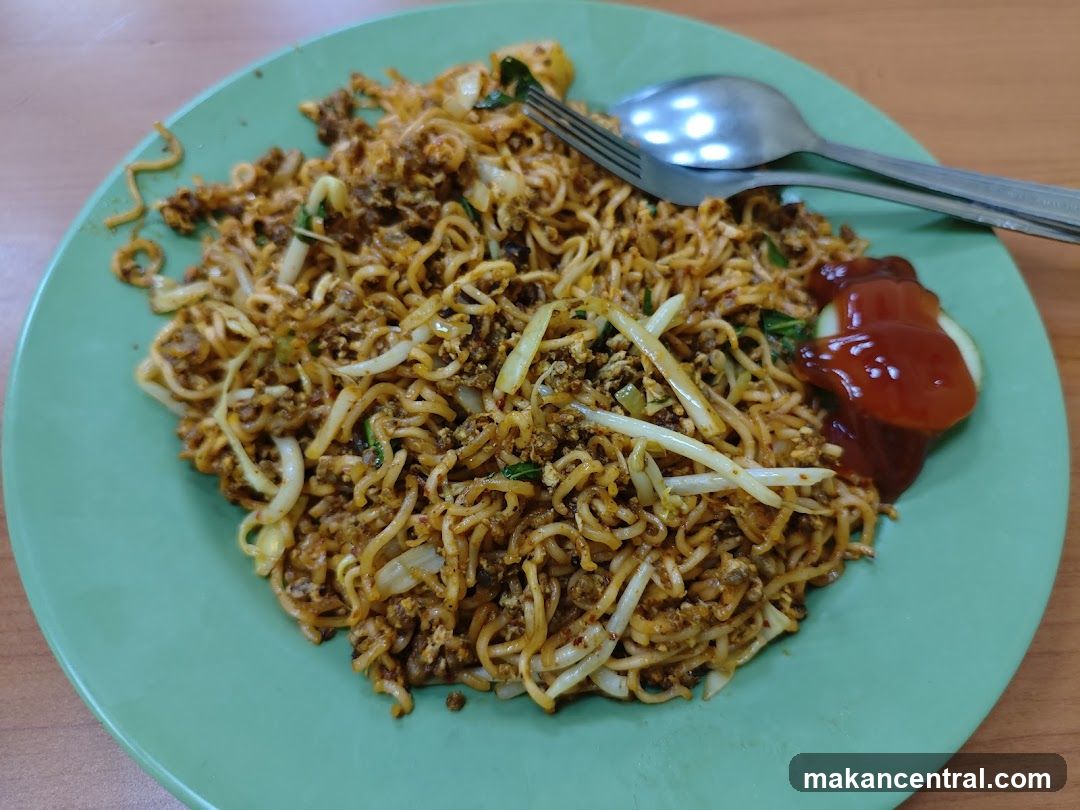 Fried Noodles with Ketchup