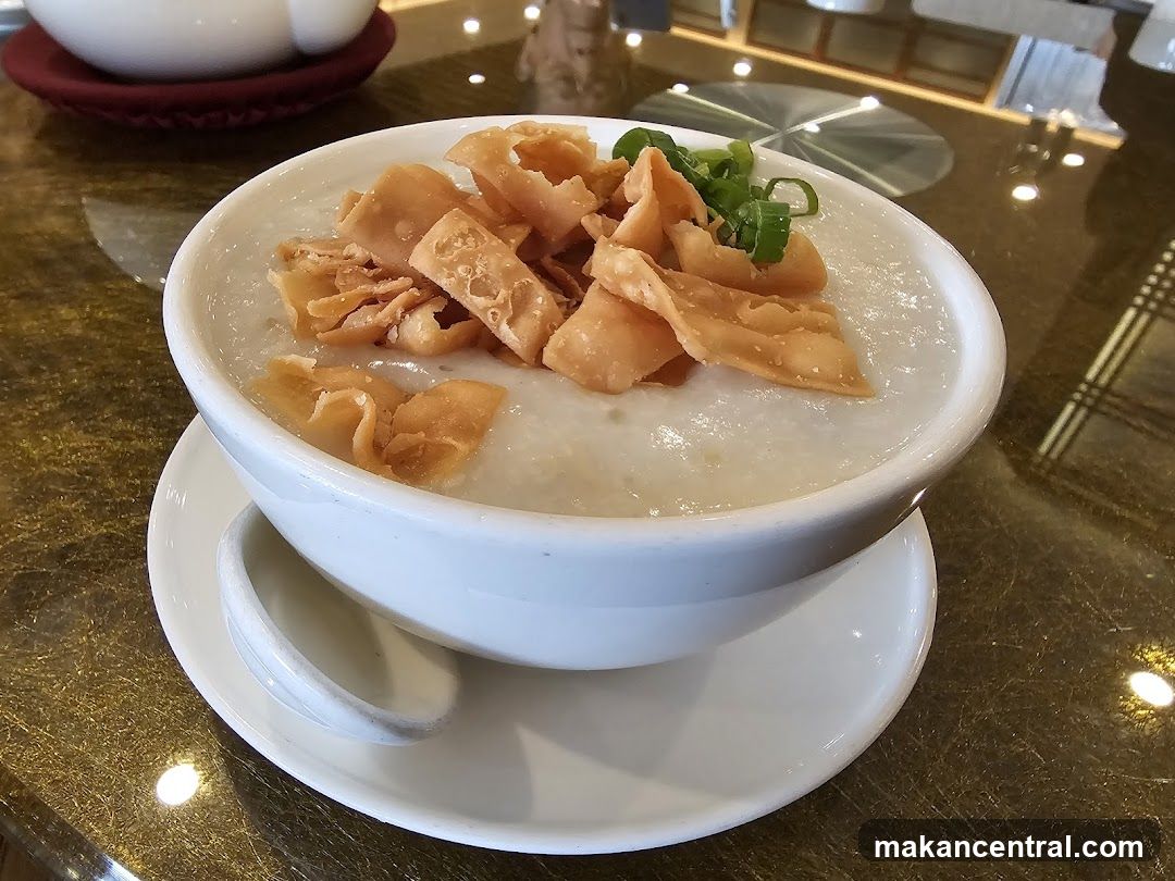 Congee with Crispy Wontons