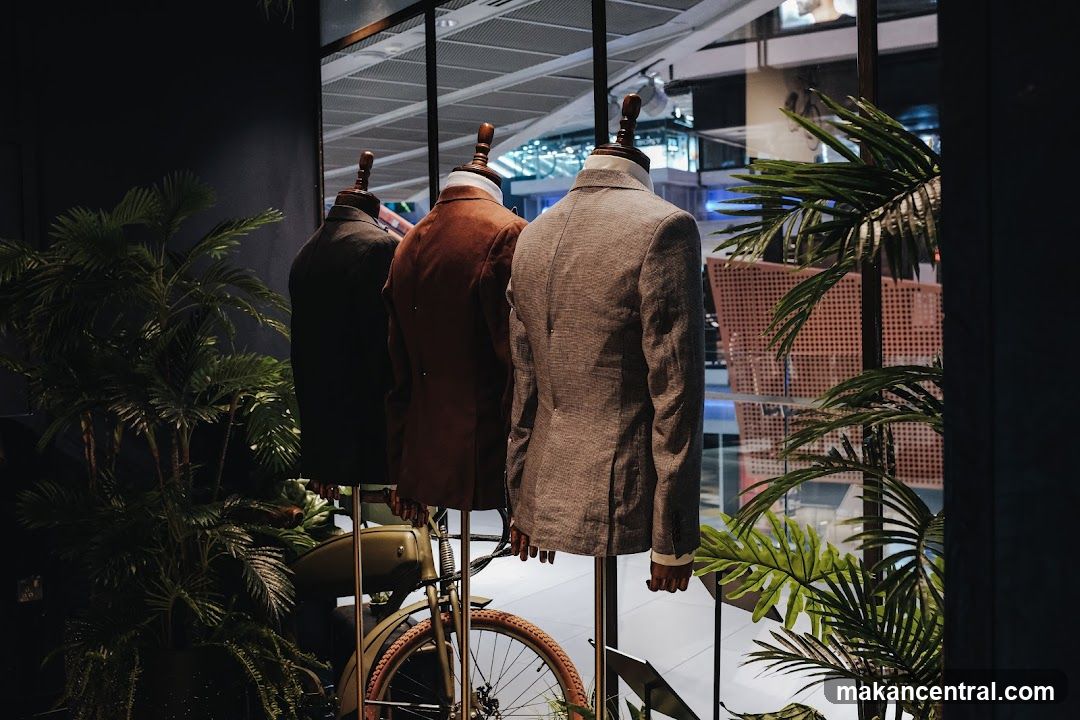 Mannequins in Suits
