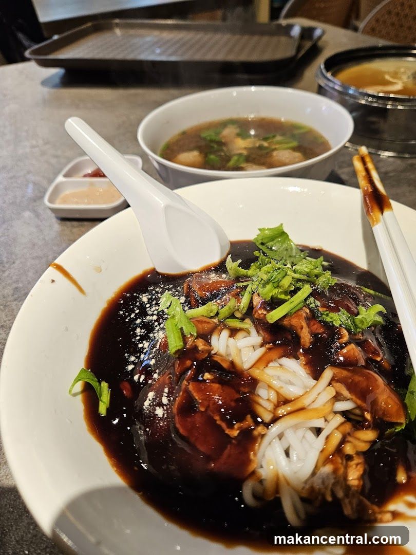Noodles with Dark Sauce and Soup