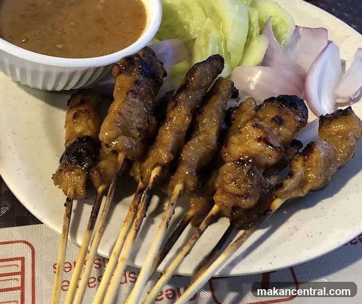 Chicken Satay with Peanut Sauce