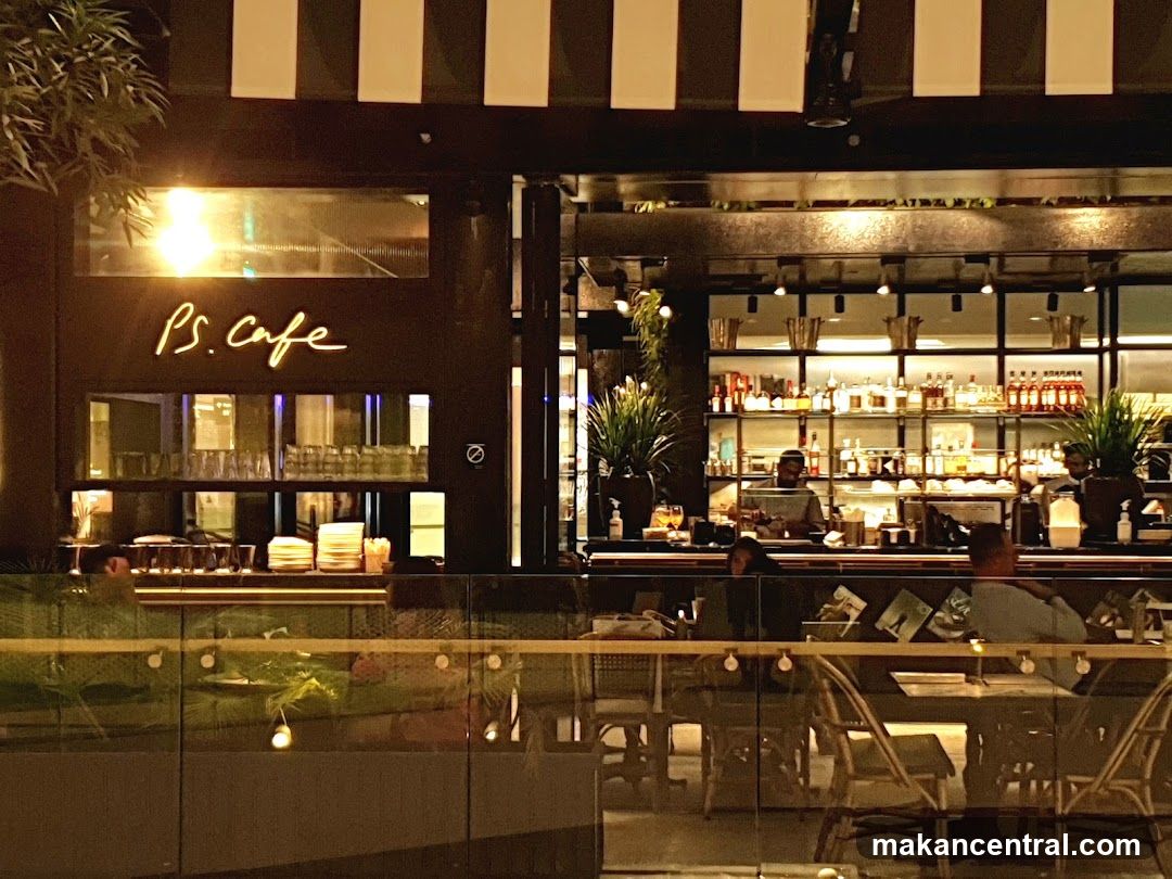 PS.Cafe Raffles City