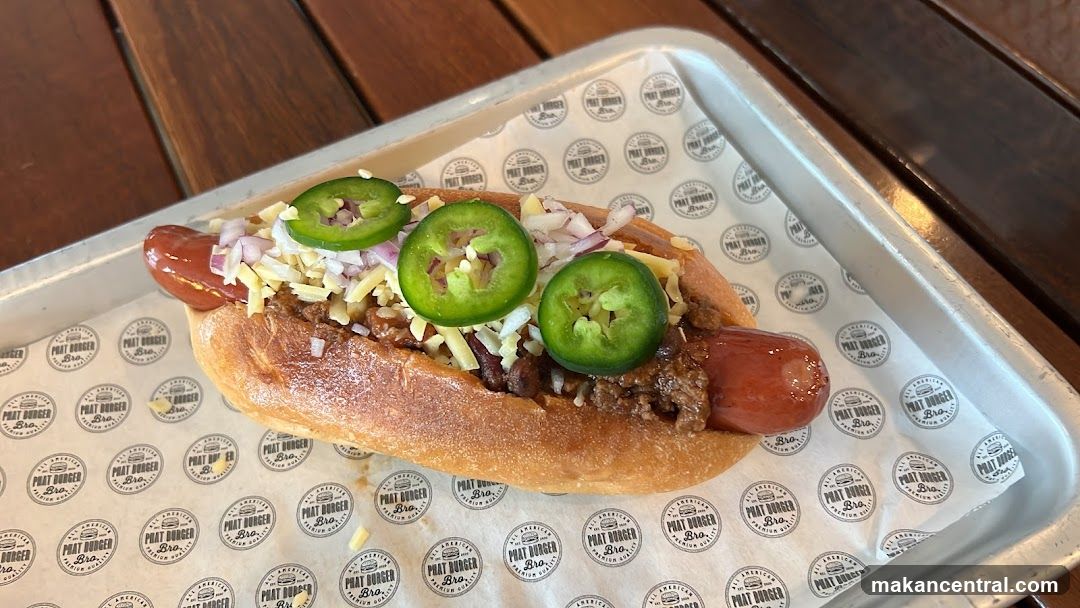Chili Cheese Hot Dog