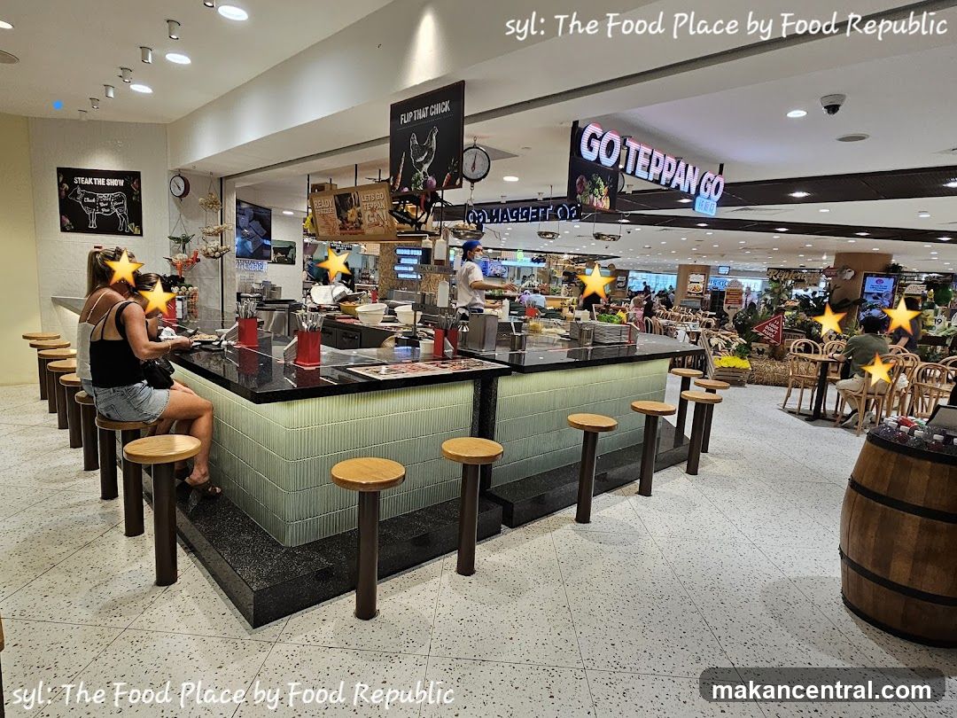Food Court Dining Area