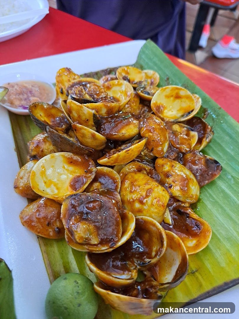 Clams with Sauce