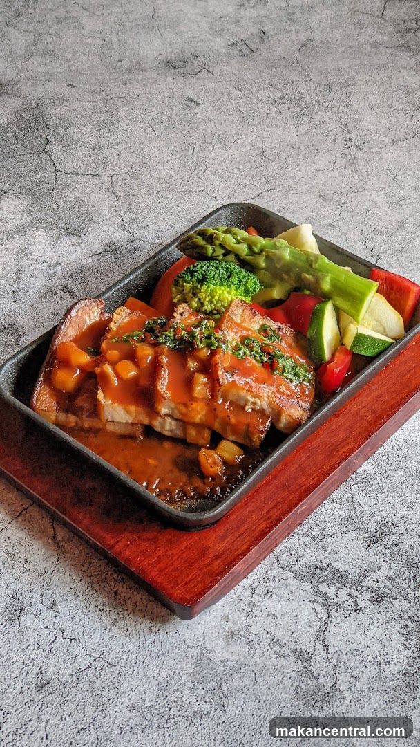 Sizzling Pork Belly with Vegetables