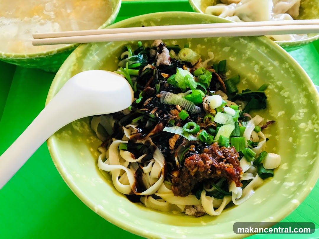 Noodles with Toppings