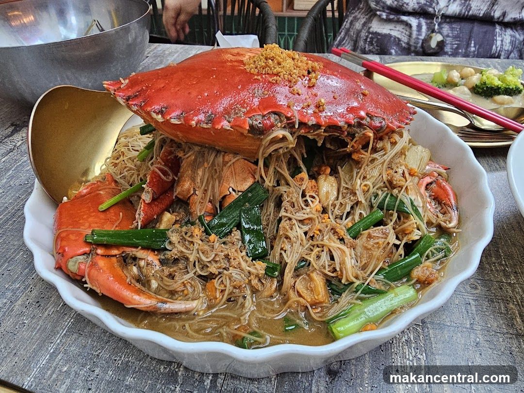 Crab with Noodles