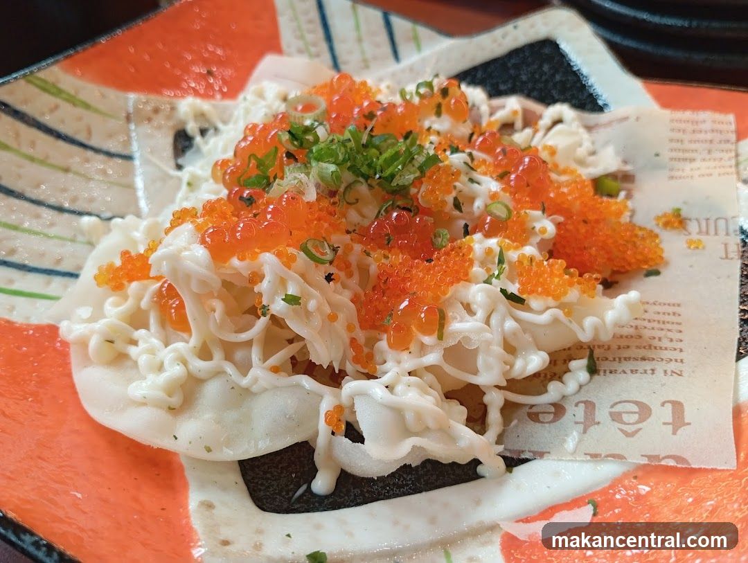 Japanese Appetizer with Roe and Mayo