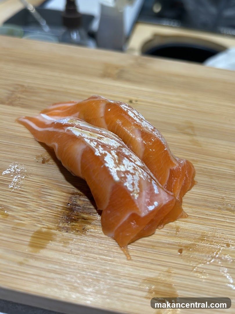 Salmon Nigiri