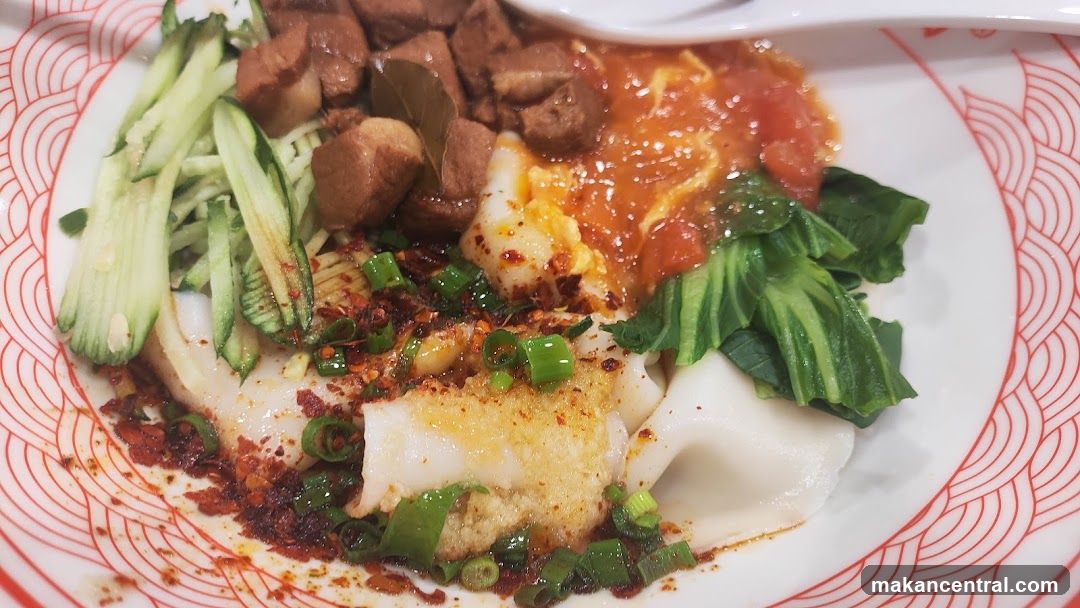 Noodle Dish with Meat and Vegetables