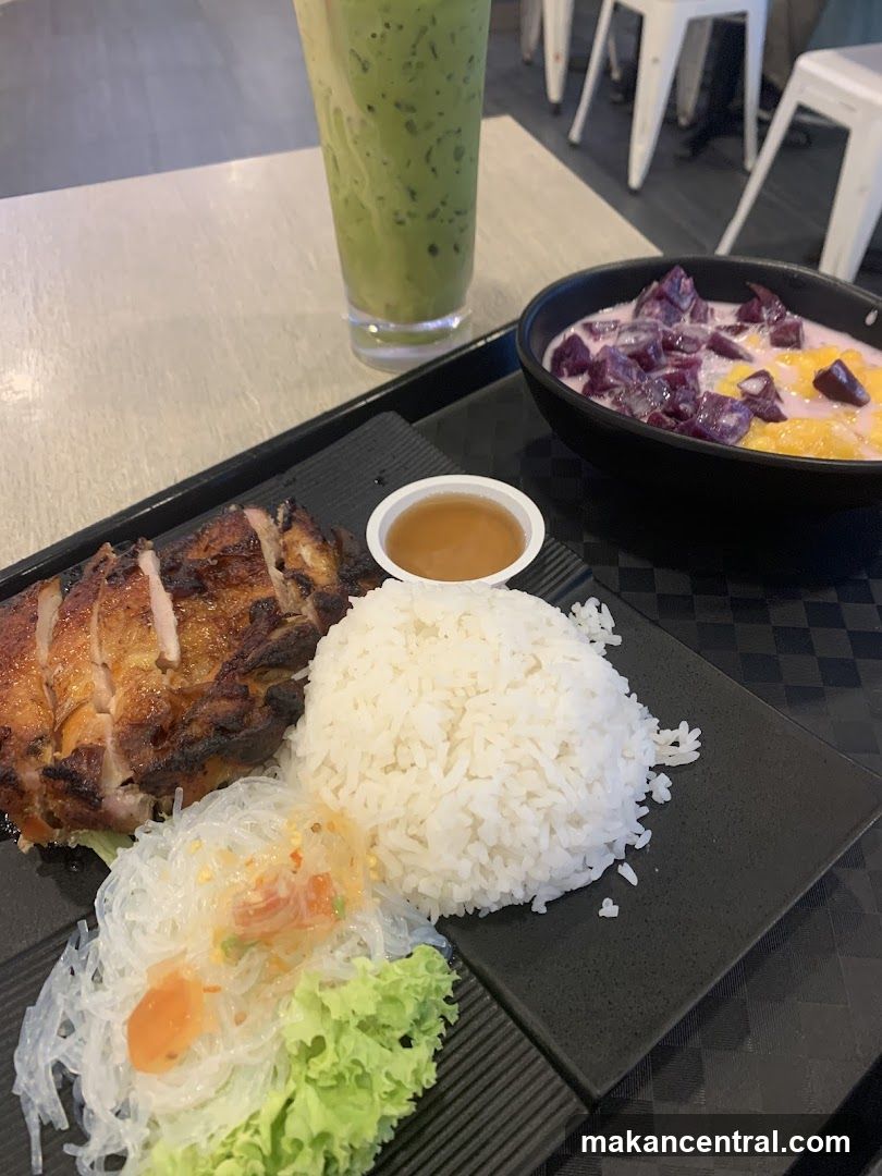 Saap Saap Thai/Kaffe & Toast