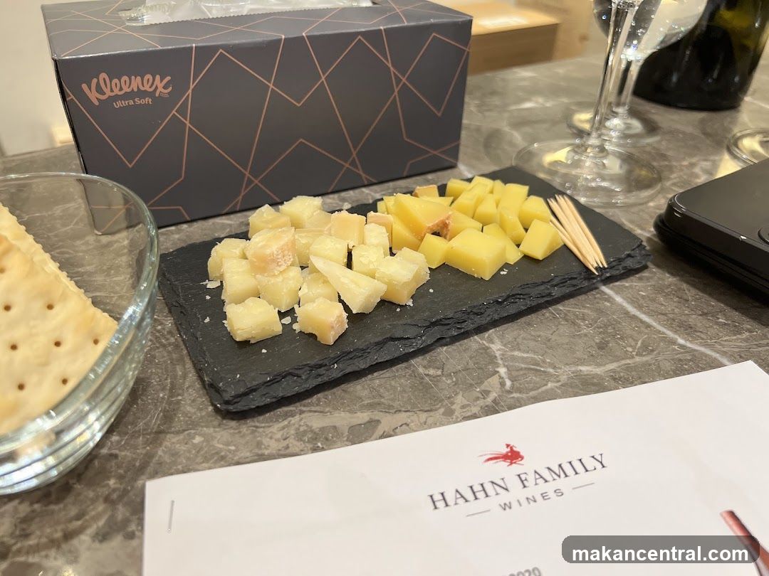 Cheese and Crackers with Wine Tasting Notes