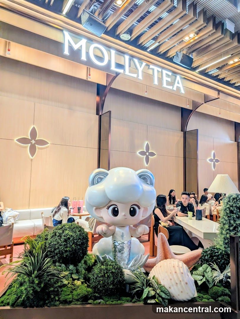 Molly Tea Interior