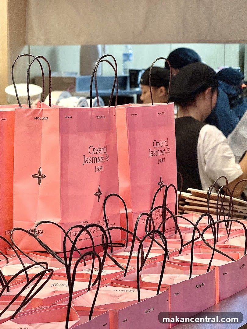Pink Shopping Bags