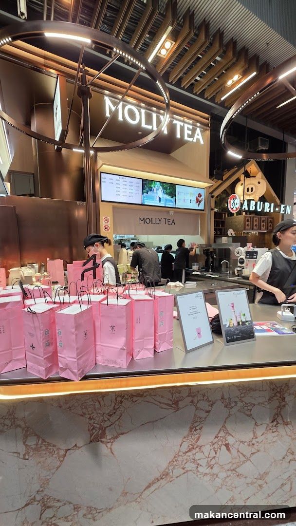 Molly Tea Shop Counter