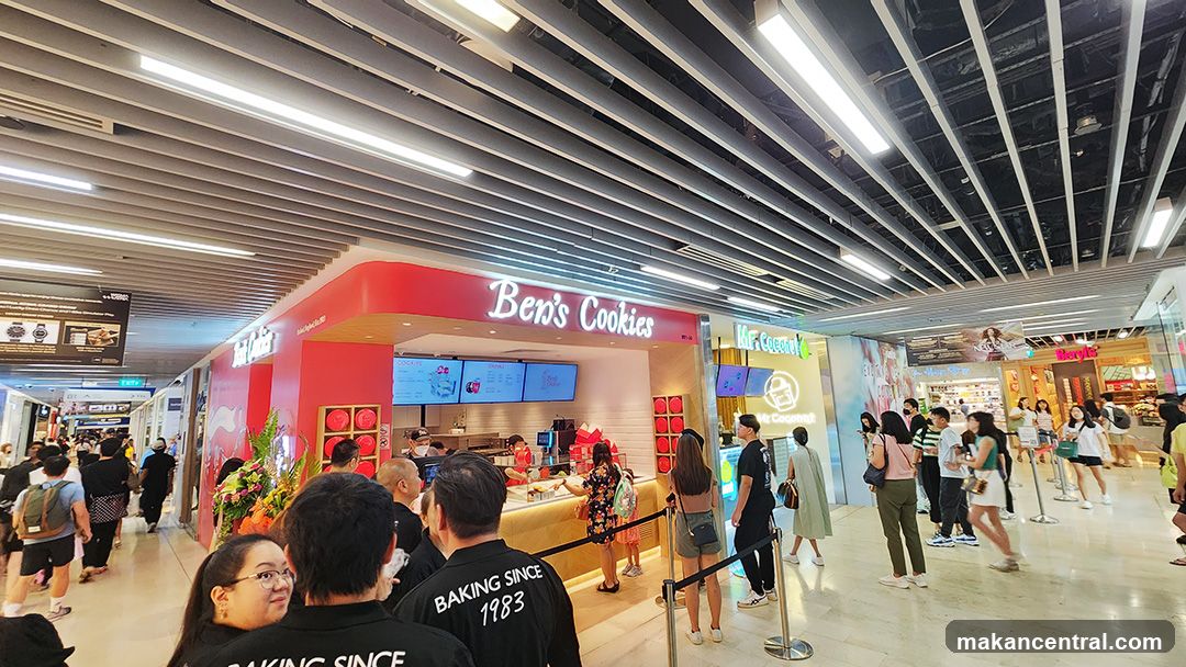Ben's Cookies Storefront