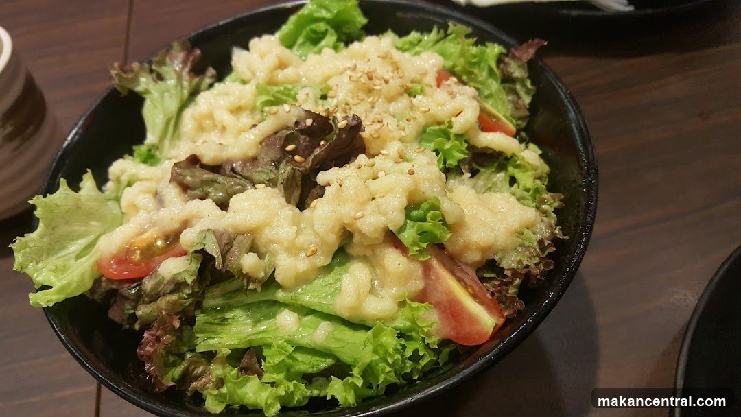 Salad with Dressing