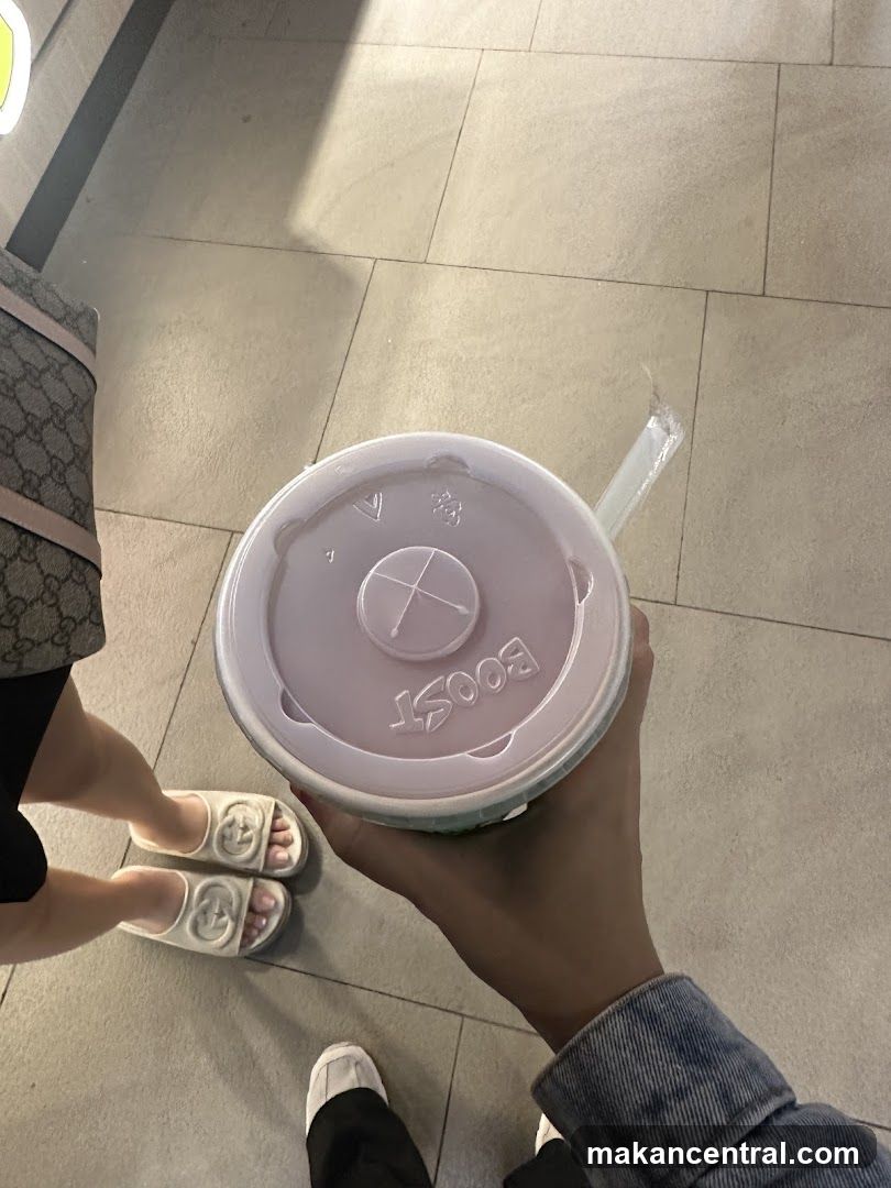 Drink cup with logo