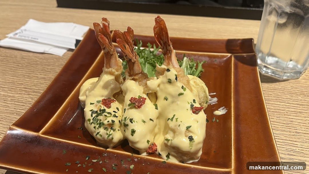 Fried Shrimp with Sauce