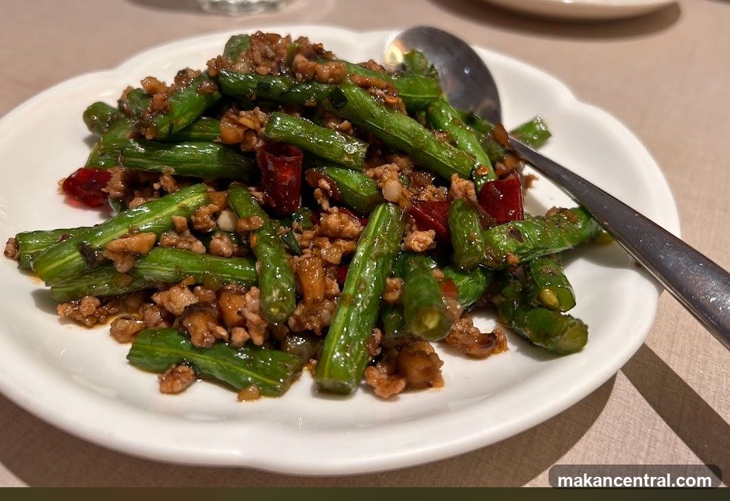 Stir-fried Green Beans with Minced Meat