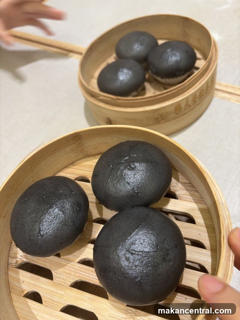 Black Steamed Buns