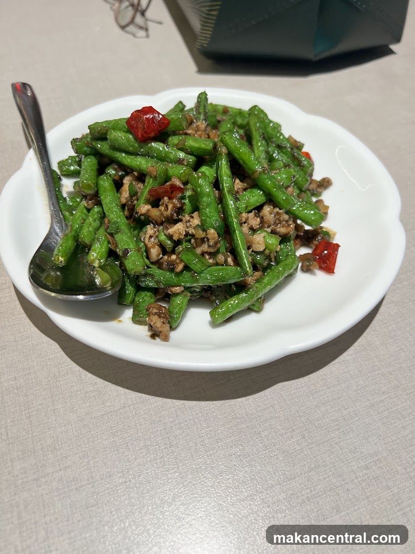 Stir-fried Green Beans with Minced Meat