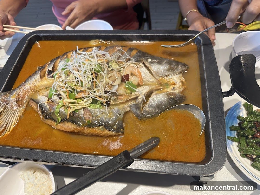 Steamed Fish with Vegetables
