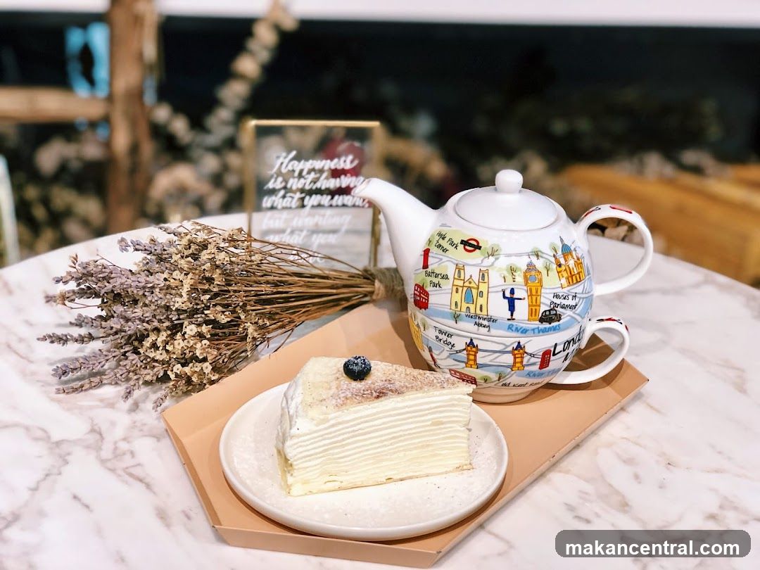 Dessert and Tea Set