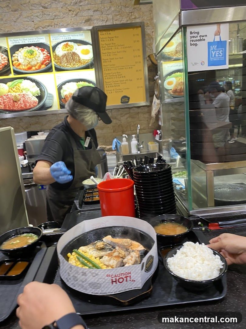 Food Court Meal