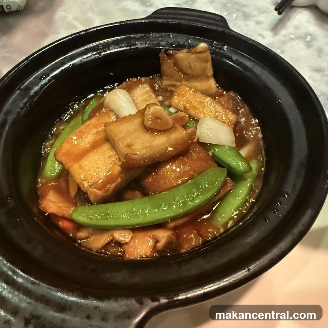 Braised Tofu and Snow Peas