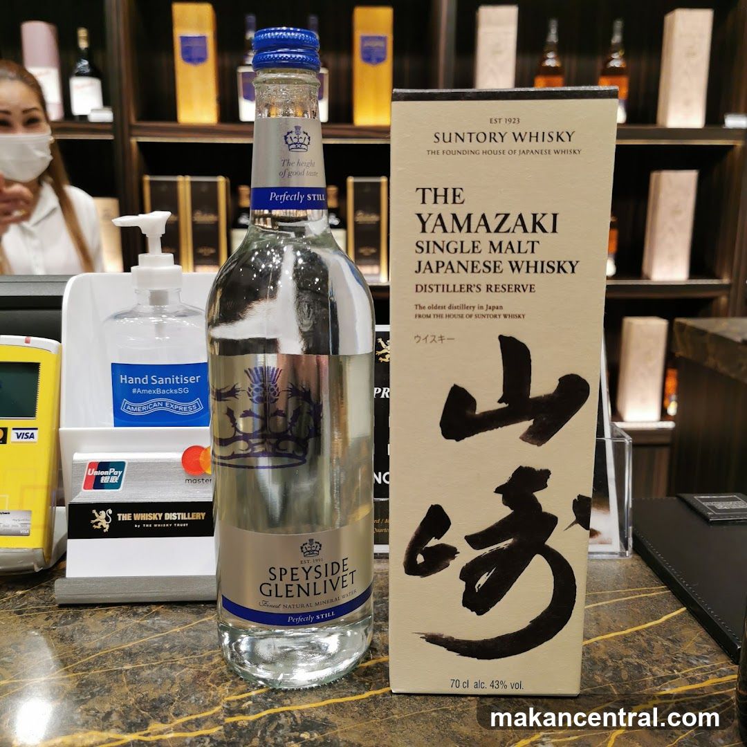 Whisky and Water Display