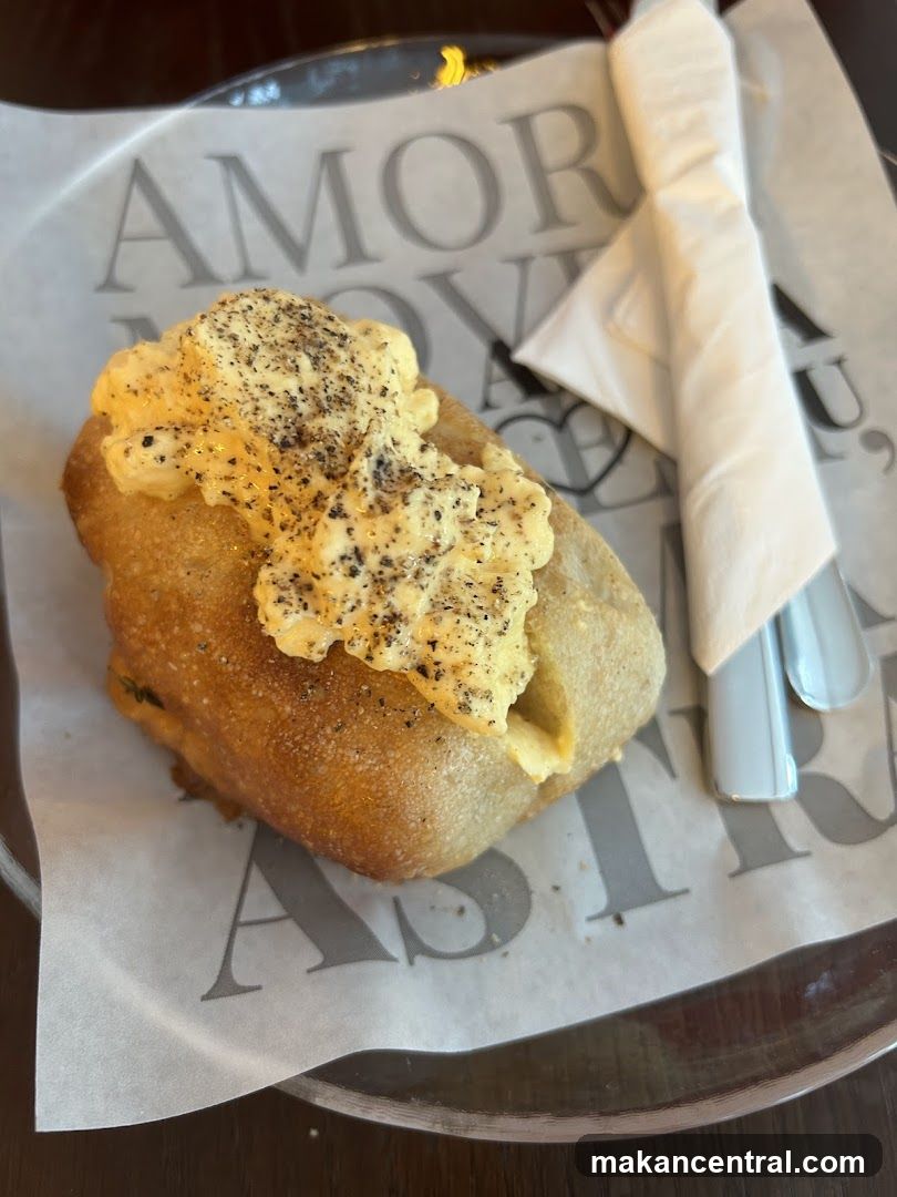 Scrambled Egg Sandwich