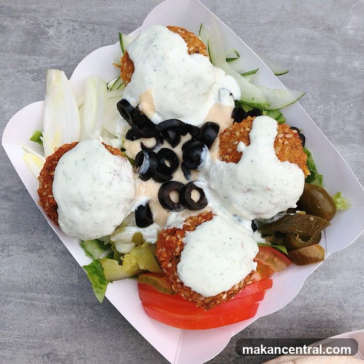 Falafel Salad