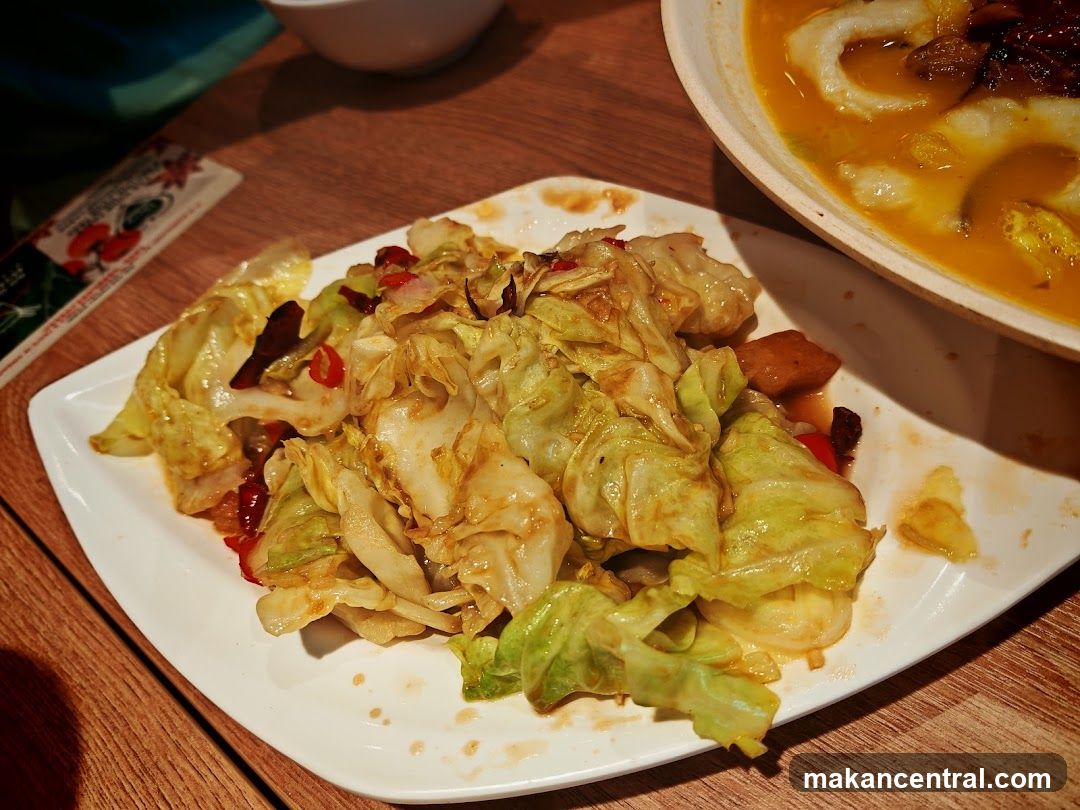 Stir-fried Cabbage with Chili