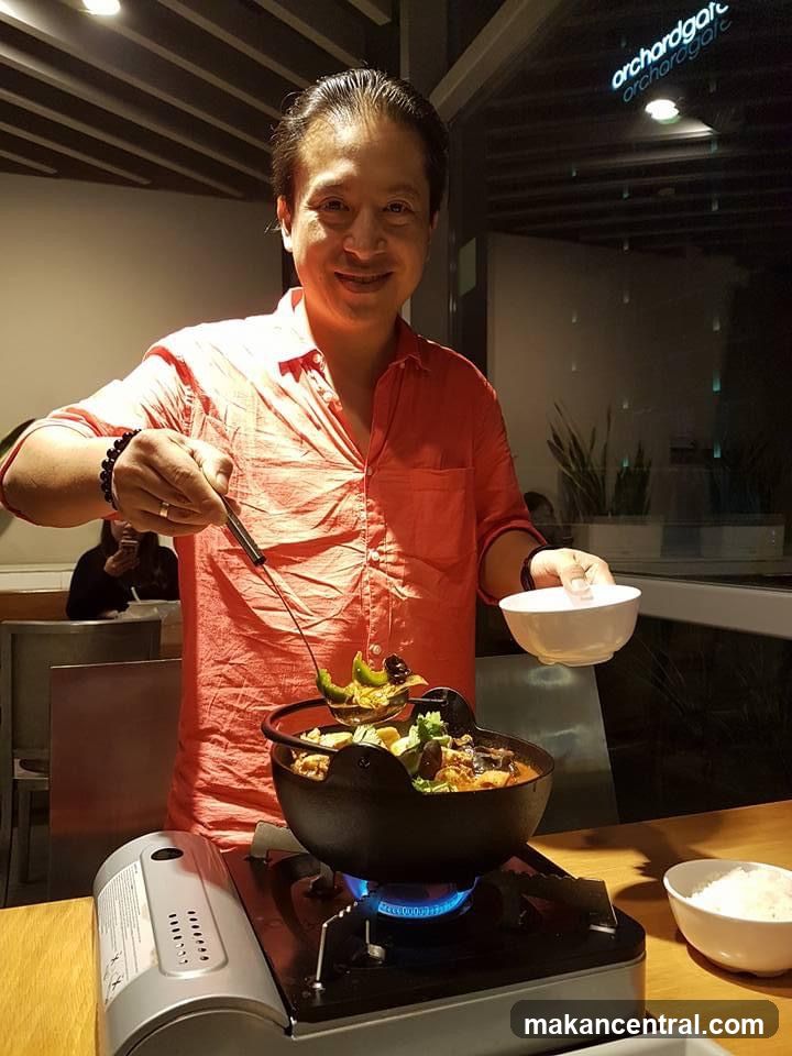 Fragrant Hot Pot 飄香麻辣香鍋