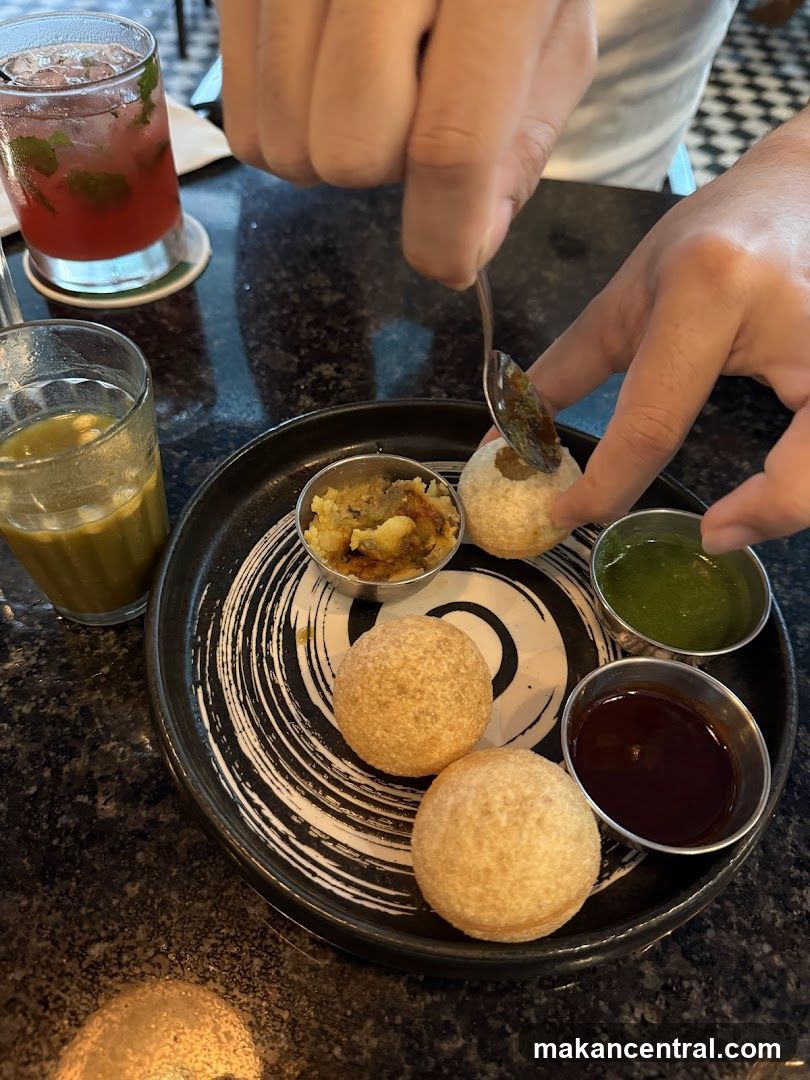 Golgappa Platter
