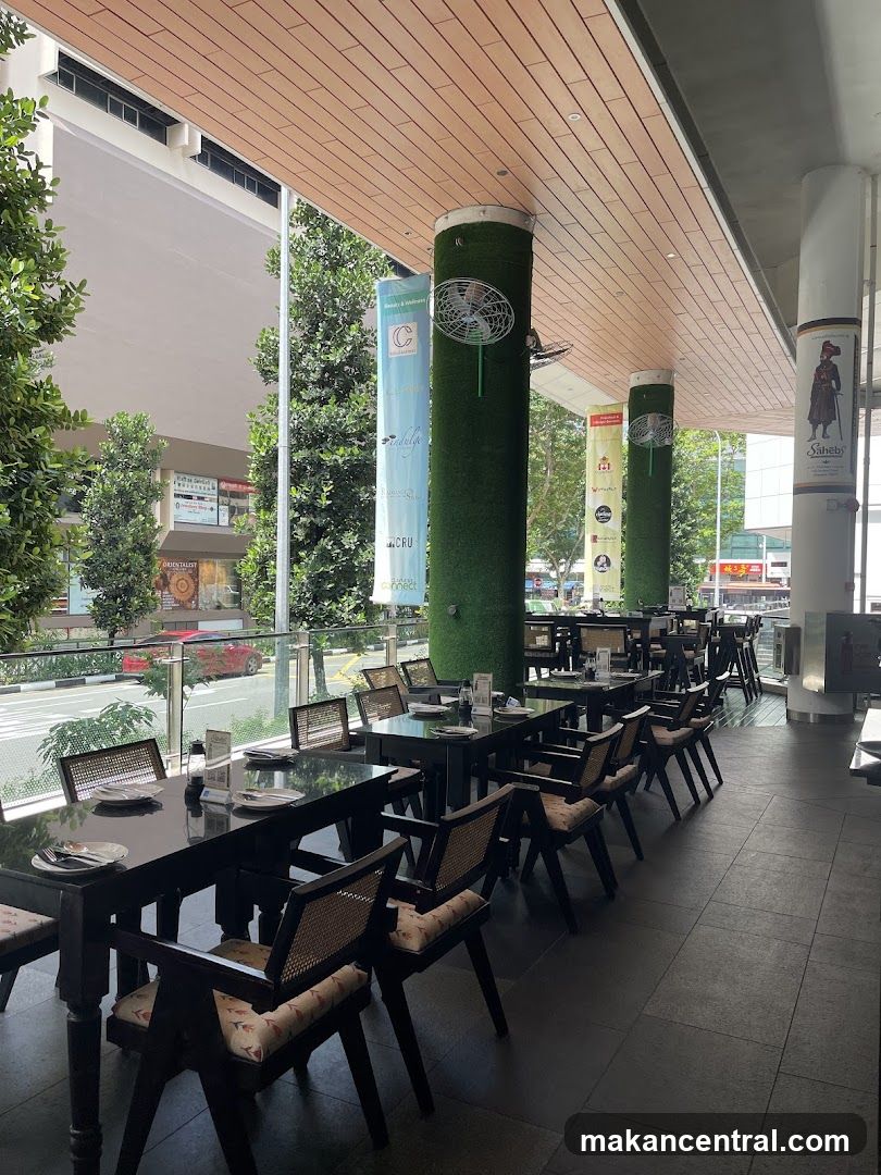 Restaurant Patio Seating