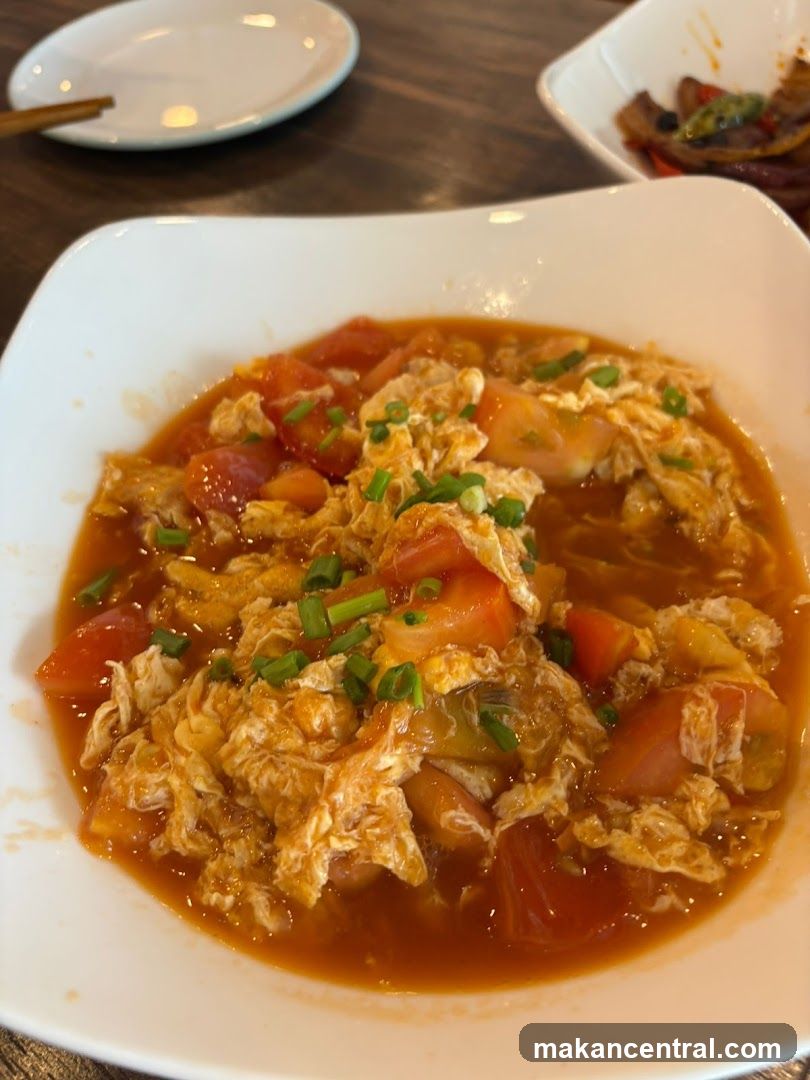 Scrambled Eggs with Tomatoes