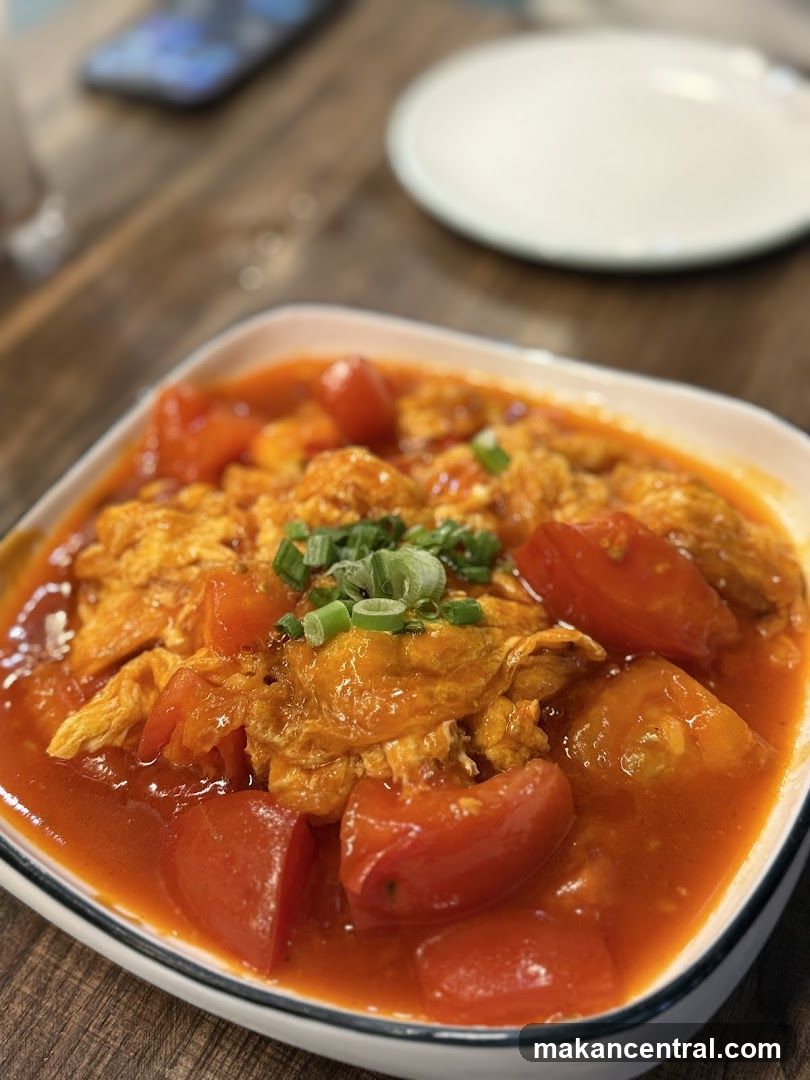 Scrambled Eggs with Tomatoes