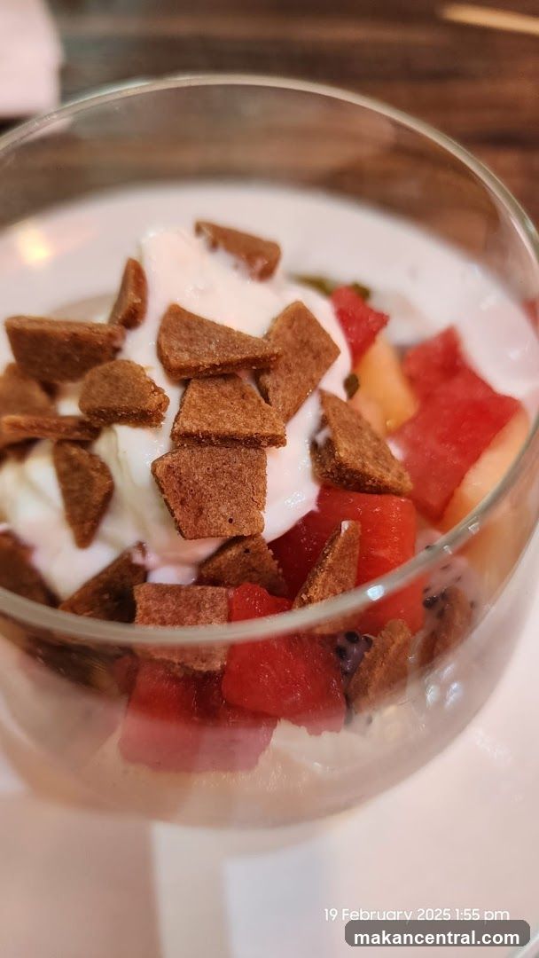 Fruit and Yogurt Parfait