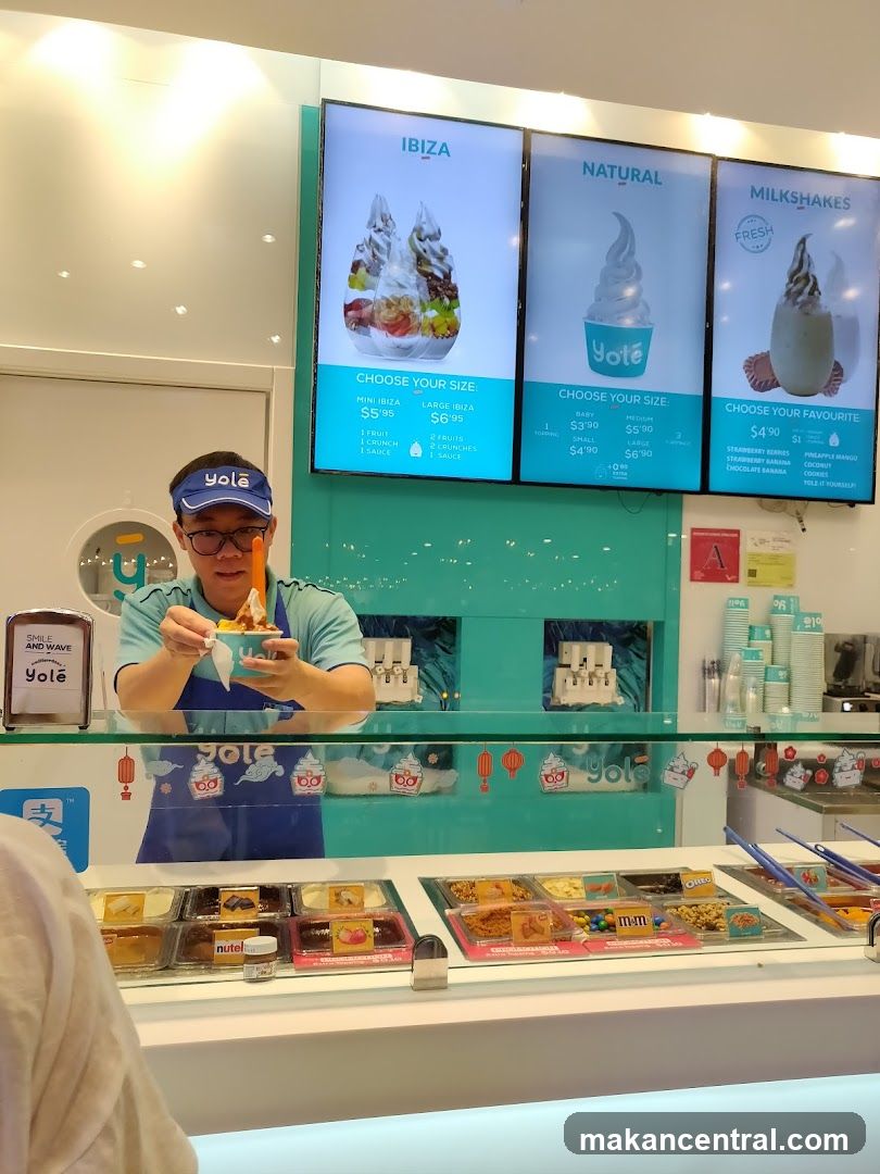 Yolé Frozen Yogurt Shop